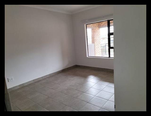 2 BEDROOM PROPERTY TO RENT IN RASLOUW